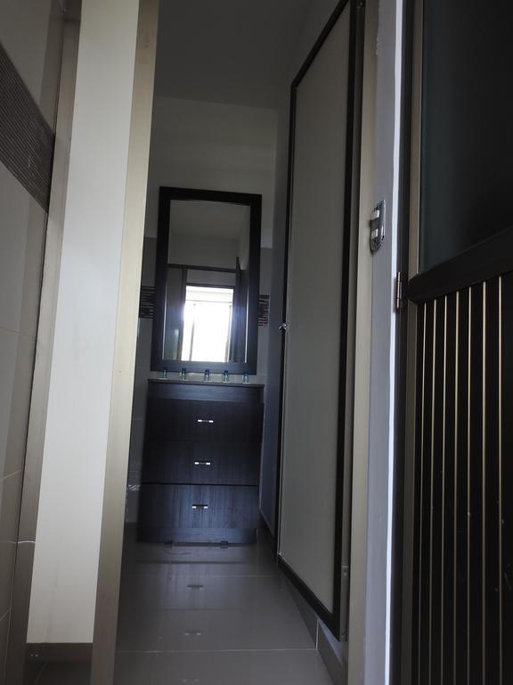 Hostal La Sultana Санта-Роса-де-Кабаль Экстерьер фото